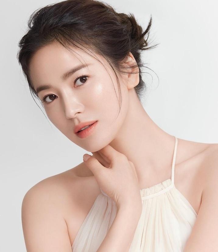 Korean Beauty Secrets To Learn From These Celebrities: Bae Suzy To Hyun Bin - 2