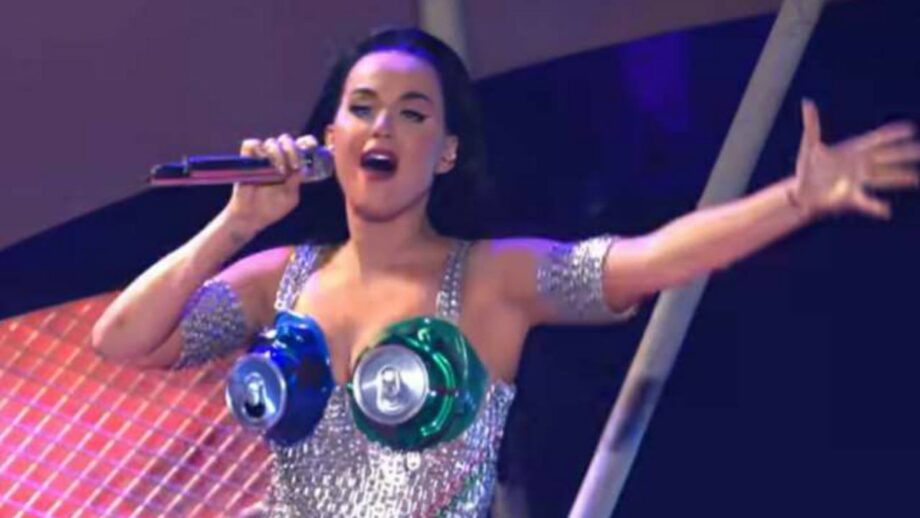 Throwback To The Time When Hollywood Singer Katy Perry Wore A Bra Made Of  Beer Cans