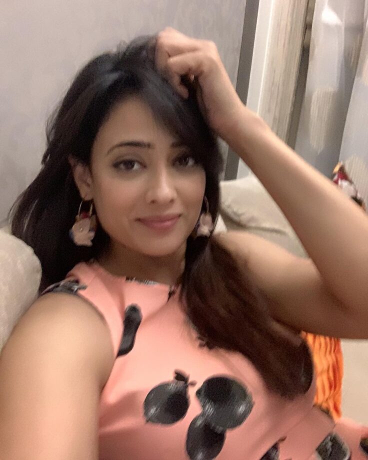 Take A Peek At These Gorgeous Shweta Tiwari Photos; Despite Being 41 Years Old, She Still Looks Young And Attractive 795946