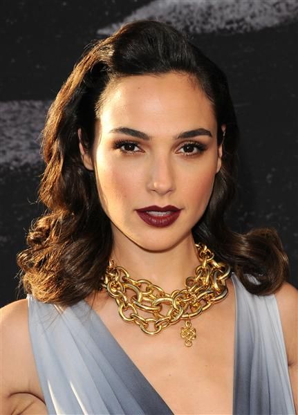 These 5 Beautiful Lip Looks By Gal Gadot That You Should Definitely Try - 4