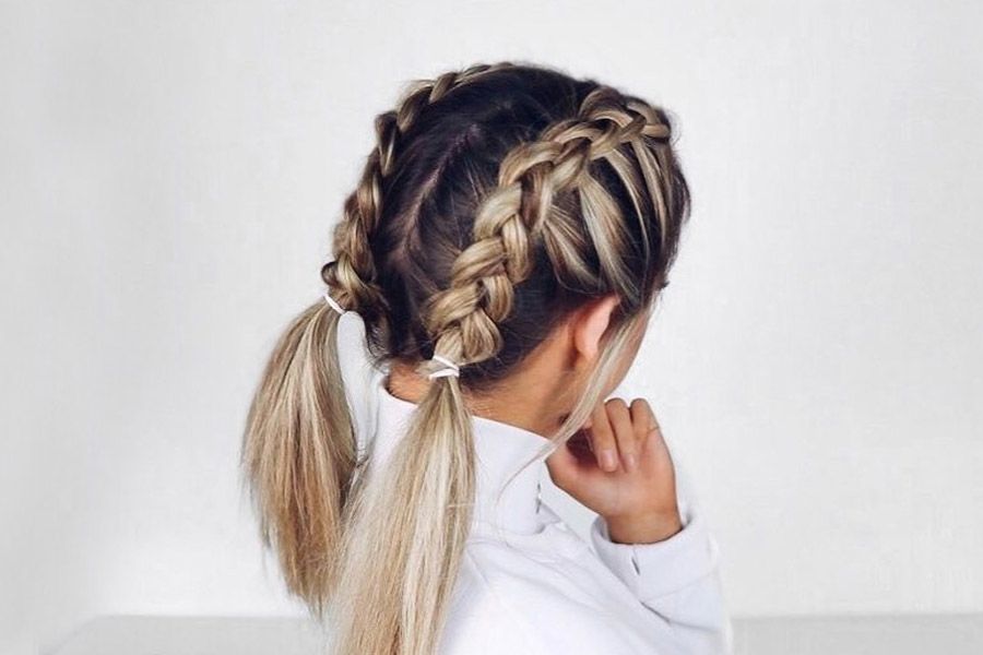 5 Easy Hairstyles For When You're Running Late | IWMBuzz