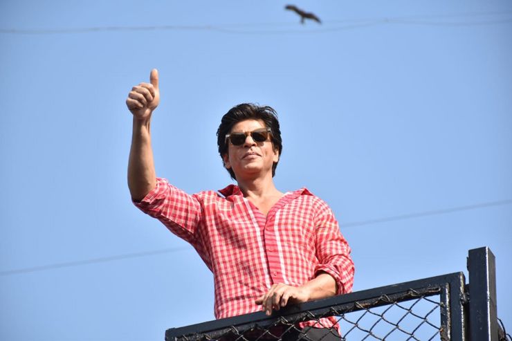 File:Shahrukh Khan snapped during Zero promotions at Mehboob Studios.jpg -  Wikimedia Commons