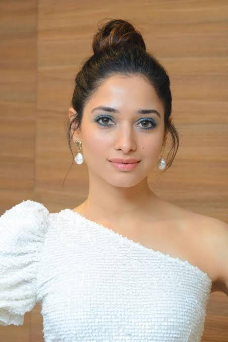 From Favourite Colour To Favourite Food: Did You Know These Things About Tamannaah Bhatia? - 1
