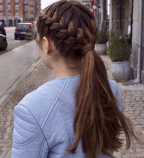 From Stylish Braids To Buns: Here Are Some Easy And Unique Hairstyles Every  Teenage Girl Should Try | IWMBuzz