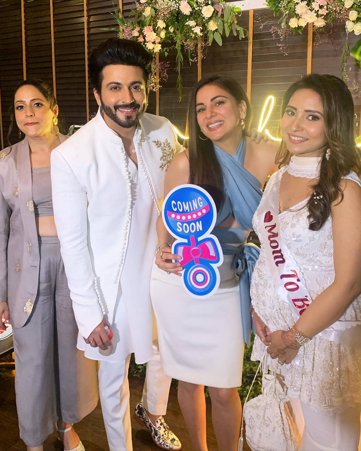 Surbhi Chandna, Shraddha Arya chill together with Dheeraj Dhoopar and Vinny  Arora ahead of parenthood, see inside goofy videos | IWMBuzz