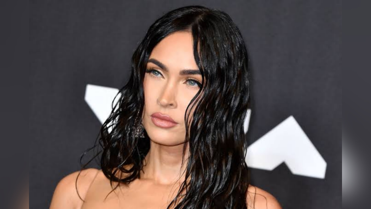 Get Inspired By Megan Fox For Your Next Makeup Look: See Pics Here