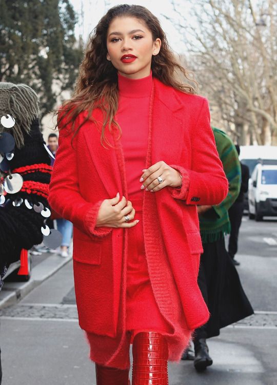 You Will Be Jealous Of Zendaya’s Collection Of Red Fits - 3