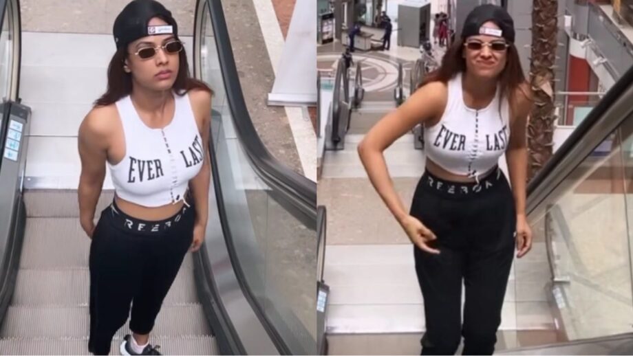 Nia Sharma is delighted after shopping spree, starts dancing on escalator in public 670228