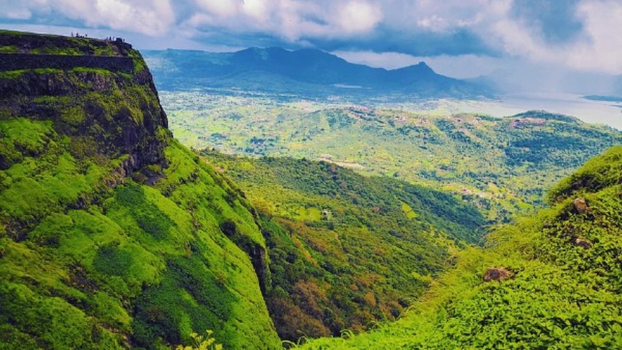 green places to visit in pune