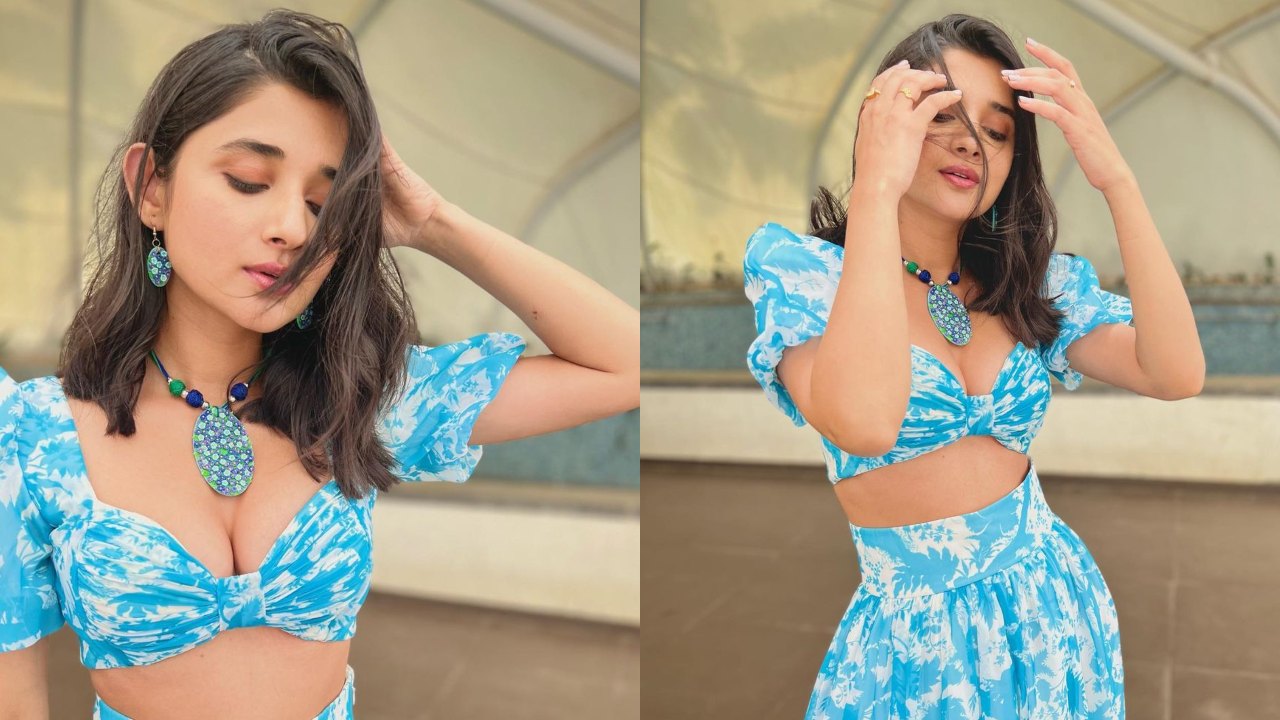 Fashion Queen: Kanika Mann Looks Hot In Blue Printed Bralette Crop
