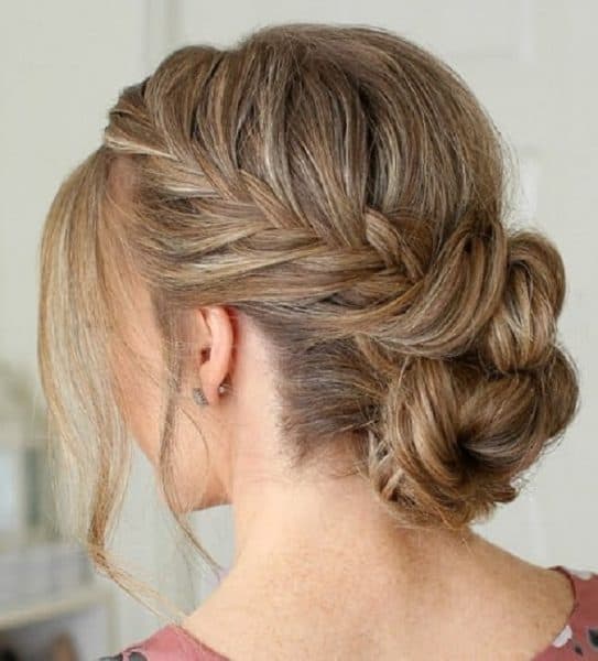3 types of hair buns that are easy to style at home | IWMBuzz