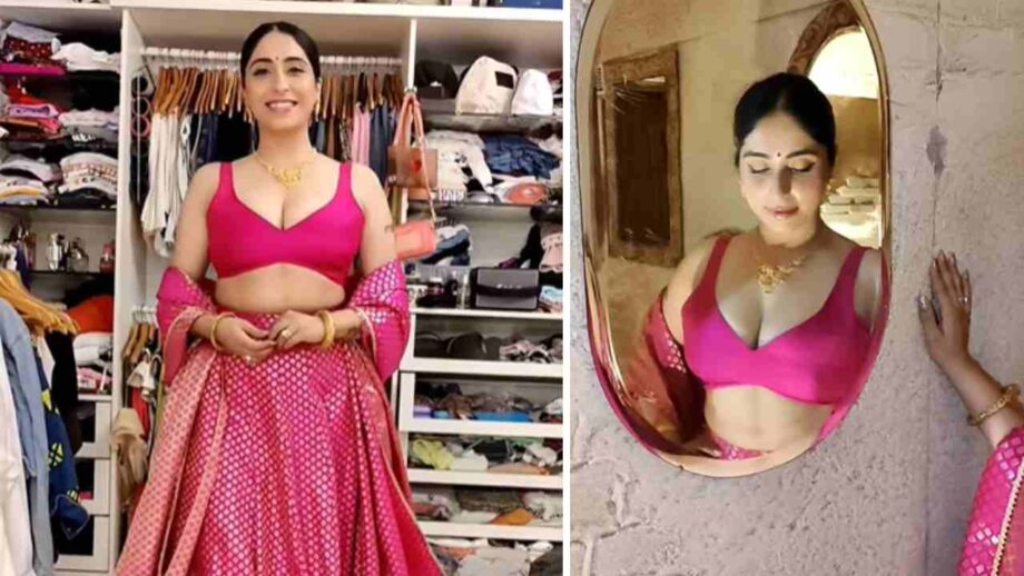 Neha Bhasin Sizzles The Pink Lehenga With Gold Set And Looks Ethereal