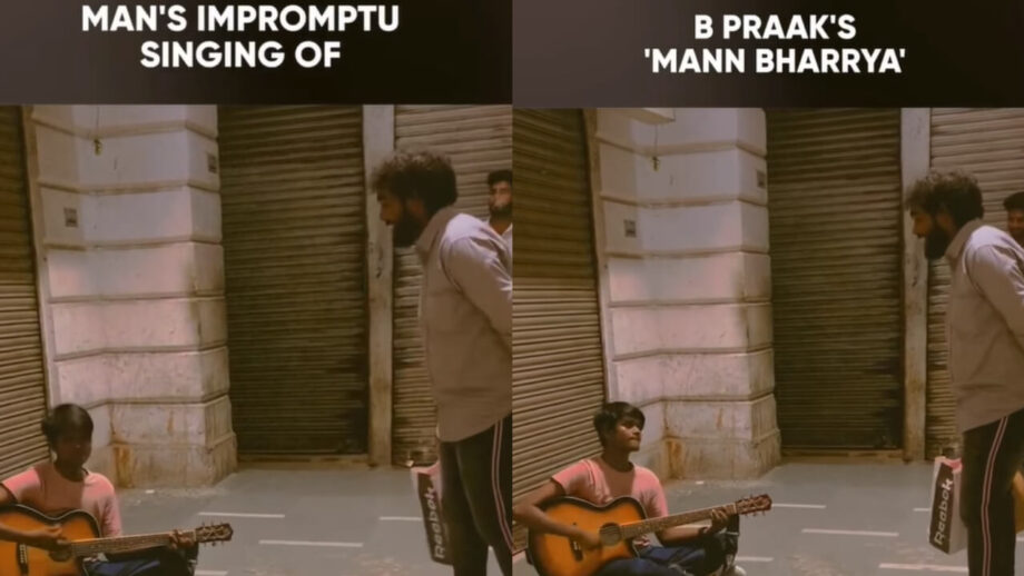 Viral Video: A Man Join A Street Singer At Delhi’s Connaught Singing Together The B Praak Song Mann Bharya, Netizens Lovestruck