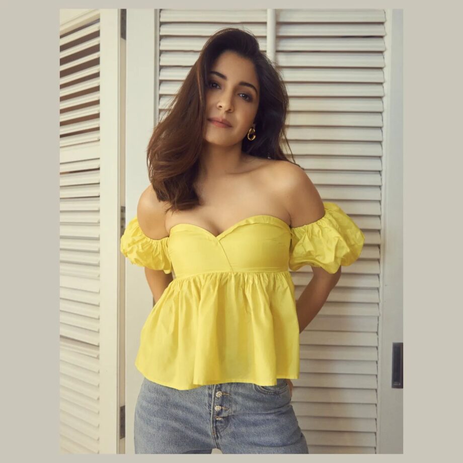 Anushka Sharma Looks More Gorgeous Than Sunshine In Off-Shoulder Yellow Top And Denim 762235