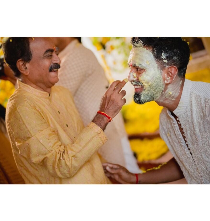 Athiya Shetty and KL Rahul share adorable snaps from haldi ceremony, we love it 763335