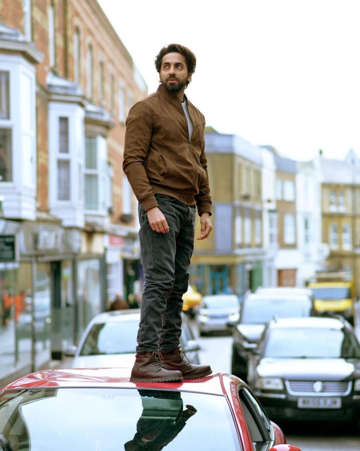 Ayushmann Khurrana's Latest Unseen An Action Hero Looks While Filming Movie, See Pics 762923