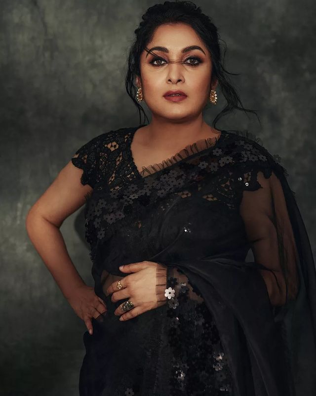 Check-Out: Ramya Krishnan's Mystical Glimpses In Sarees; Fans Are In Awe 757589