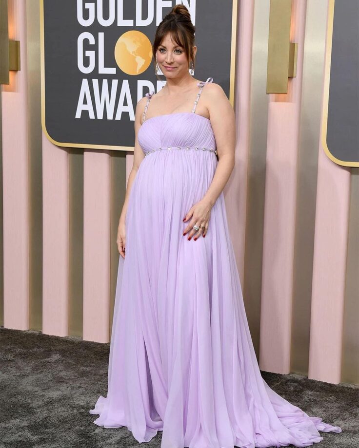 Golden Globes 2023: Kaley Cuoco flaunts her baby bump in gorgeous lilac gown 756387
