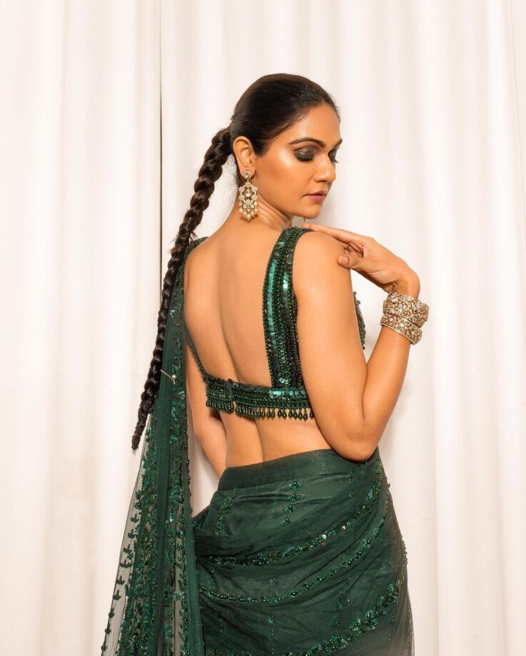 In Pics: Allu Sneha Reddy Looks Gorgeous In Dark Green Embroidered Netted Saree 757154