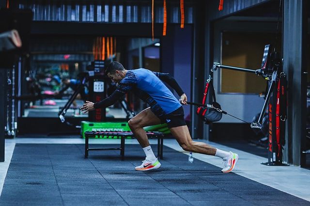 In Pics: Cristiano Ronaldo Shares Workout Candid Moves; Says, 'Hard Work Never Stops' 764868