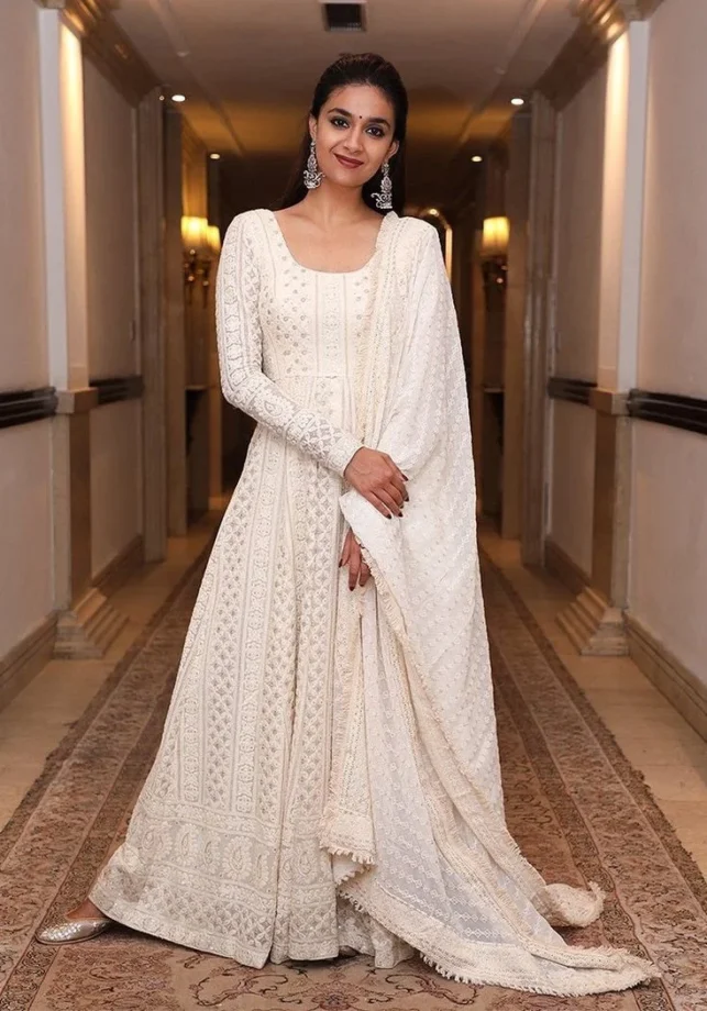 Keerthy Suresh Looks Drop-Dead Gorgeous In Chikankari Salwar Suits Like No Other; See Her Minimalistic Glam 755691