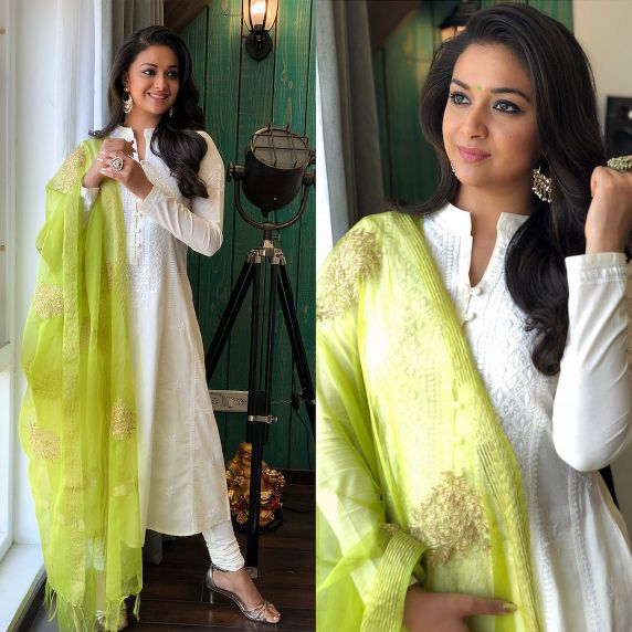 Keerthy Suresh Looks Drop-Dead Gorgeous In Chikankari Salwar Suits Like No Other; See Her Minimalistic Glam 755682