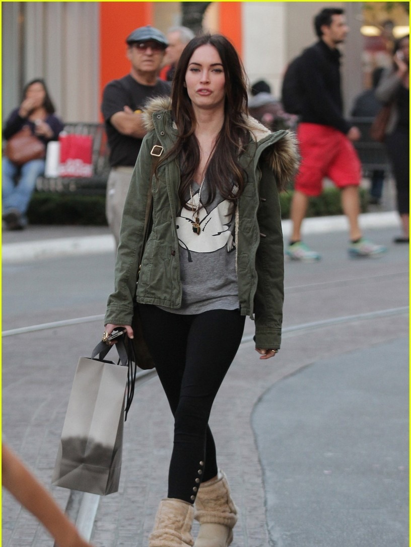 Megan Fox's Winter Outfits Prove That She's A True Fashionista, See Pics 760808