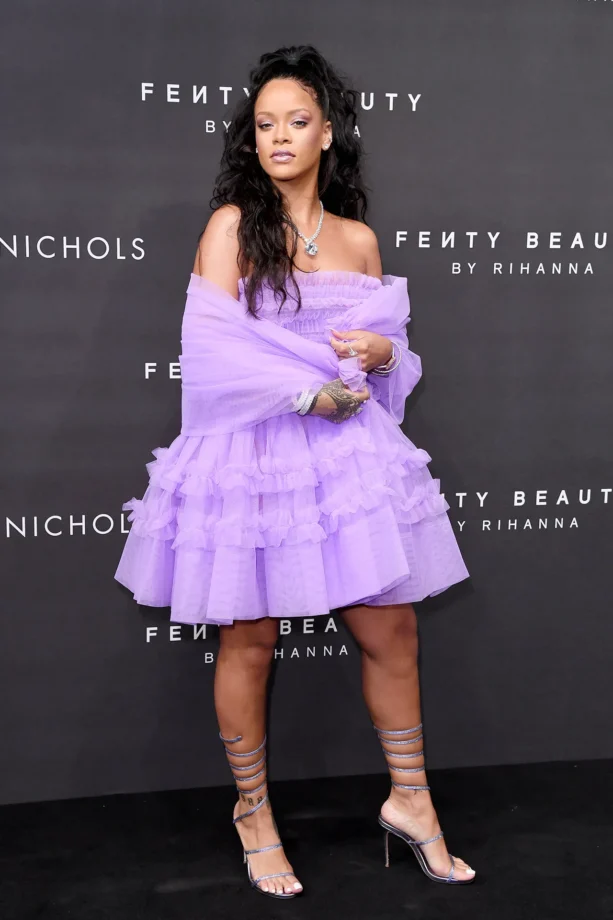 Rihanna, Cardi B, And Doja Cat: Singers With Quirk And Alluring Fashion 755889