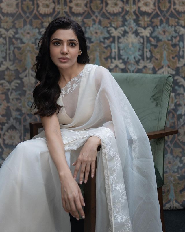 Samantha Ruth Prabhu To Mrunal Thakur: 5 Ways To Style White Sarees 761514