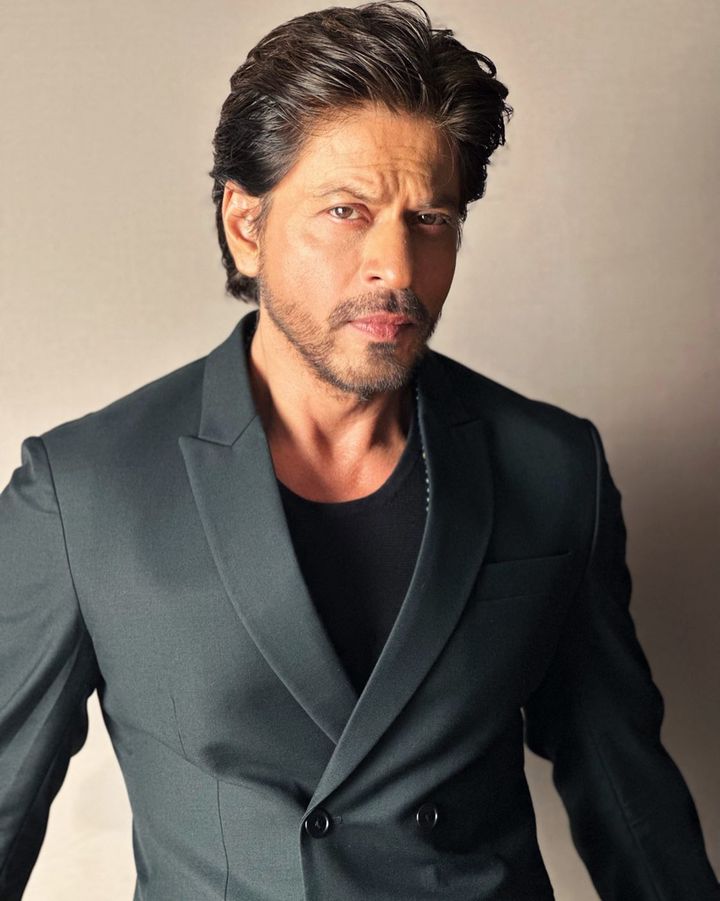 Shah Rukh Khan's rockstar 'Pathaan' style in black is fashion goals 764566