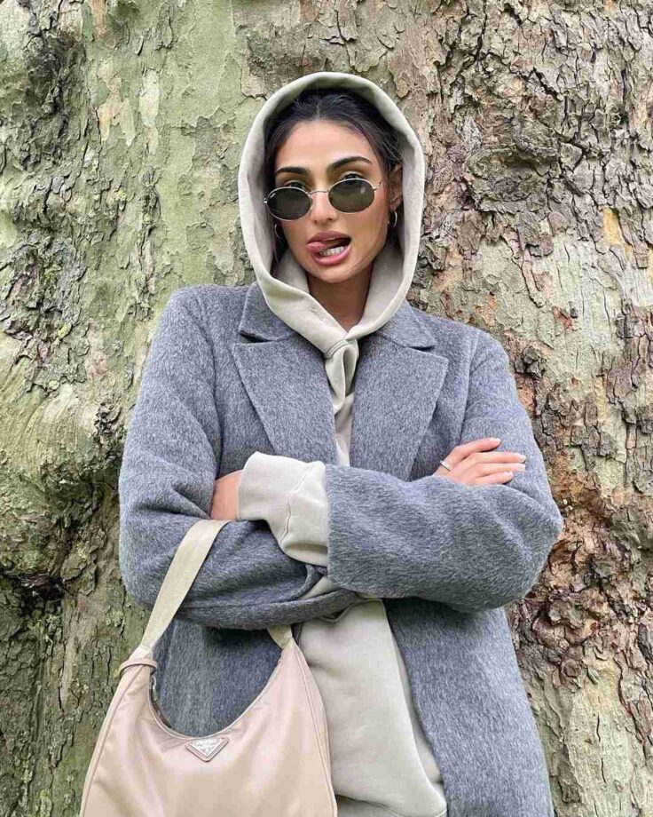 Utilize Athiya Shetty's Instagram feed for fashion ideas to be ready for winter 760580