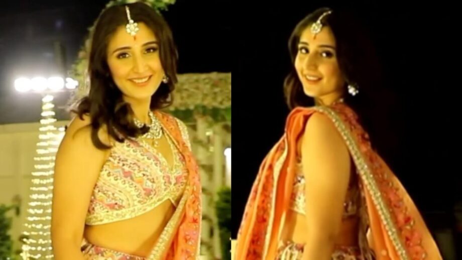 Watch: Dhvani Bhanushali takes adorable spin in gorgeous shimmery lehenga, video goes viral 762620