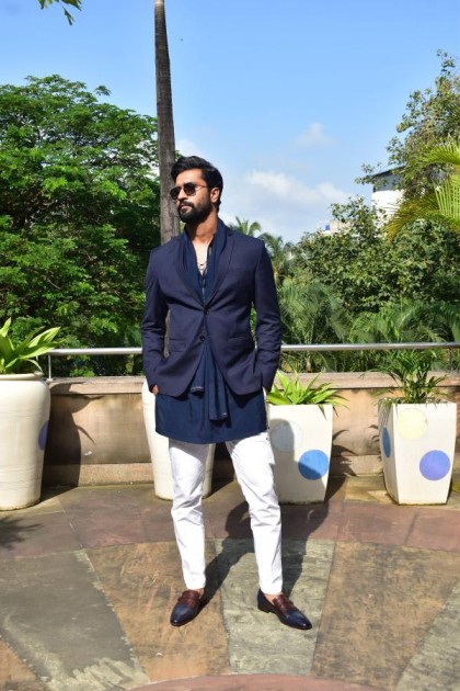 4 Times Vicky Kaushal Demonstrated How To Serve Up Dashing Wedding-Ready Looks 776314