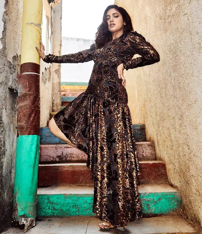 5 Times Bhumi Pednekar has shown the power of glitz with her dazzling glittery outfits 773536