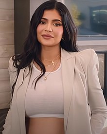 Why Kylie Jenner Got Married At The Age Of 20? 775574