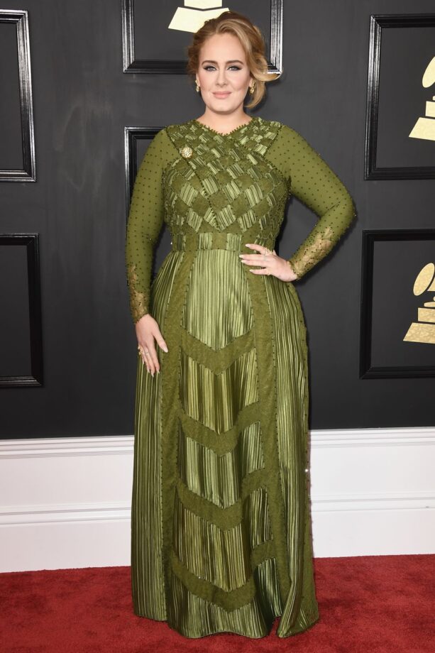 Adele’s quintessential style staples to follow 765976