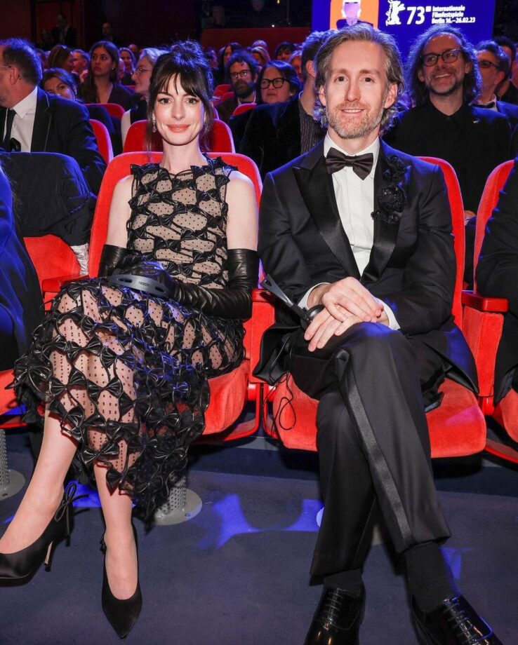 Anne Hathaway Looks Incredible In A Black See-Through Sheer Dress, Check Now! 773490
