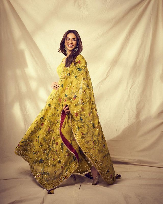 Check Out: Rakul Preet Singh Feels 'Wild And Alive' In A Yellow Chanderi Silk Anarkali, See Pics 770742