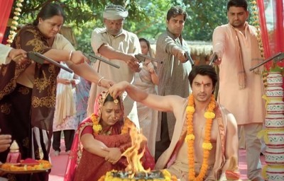 From 'Bandook Ki Nok Par Shaadi', 'Samjaute Wali Shaadi' To 'Drama Swap Ka': Bizarre Weddings In Hindi TV 769331