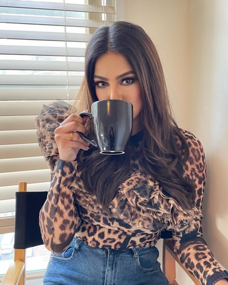 Harnaaz Kaur Sandhu Stuns Her Fans In Leopard Print Flared Top With Blue Jeans, Check Now! 771915