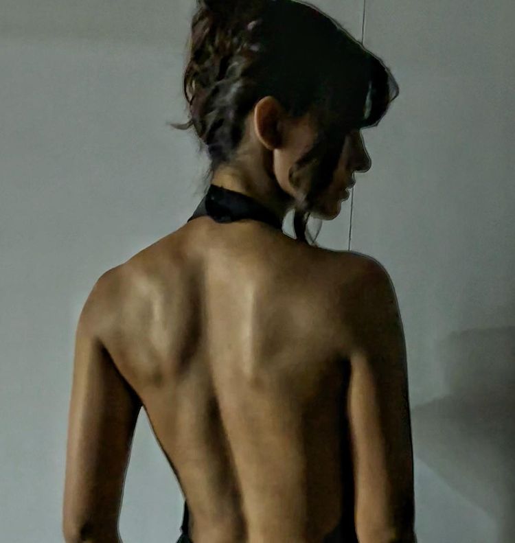 In pics: Disha Patani sets internet ablaze with her backless bold armour 774282