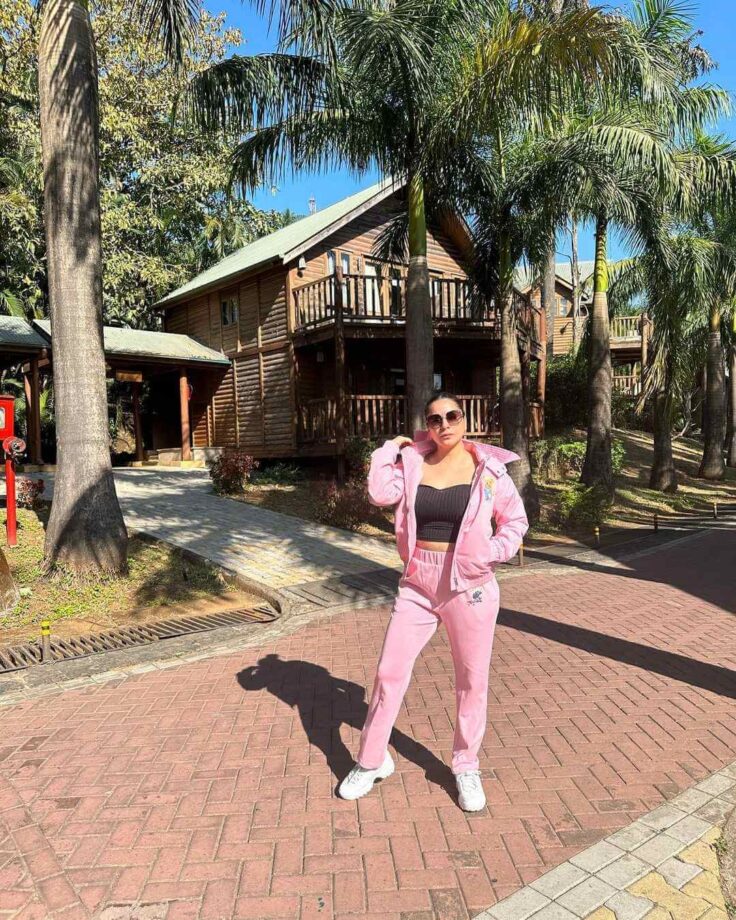 In Pics: Shraddha Arya's 'all-pink' vibe is too adorable to resist 768935