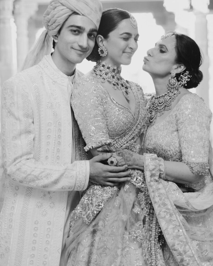 Kiara Advani Wishes Her Mom A Happy Birthday And Shares Unseen Pictures From Wedding, See Pics 776148