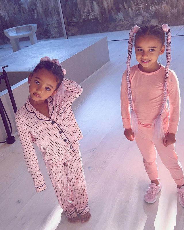 Kim Kardashian is all for “baby love”, drops adorable pictures of daughter Chicago West and her cousin Dream 772929