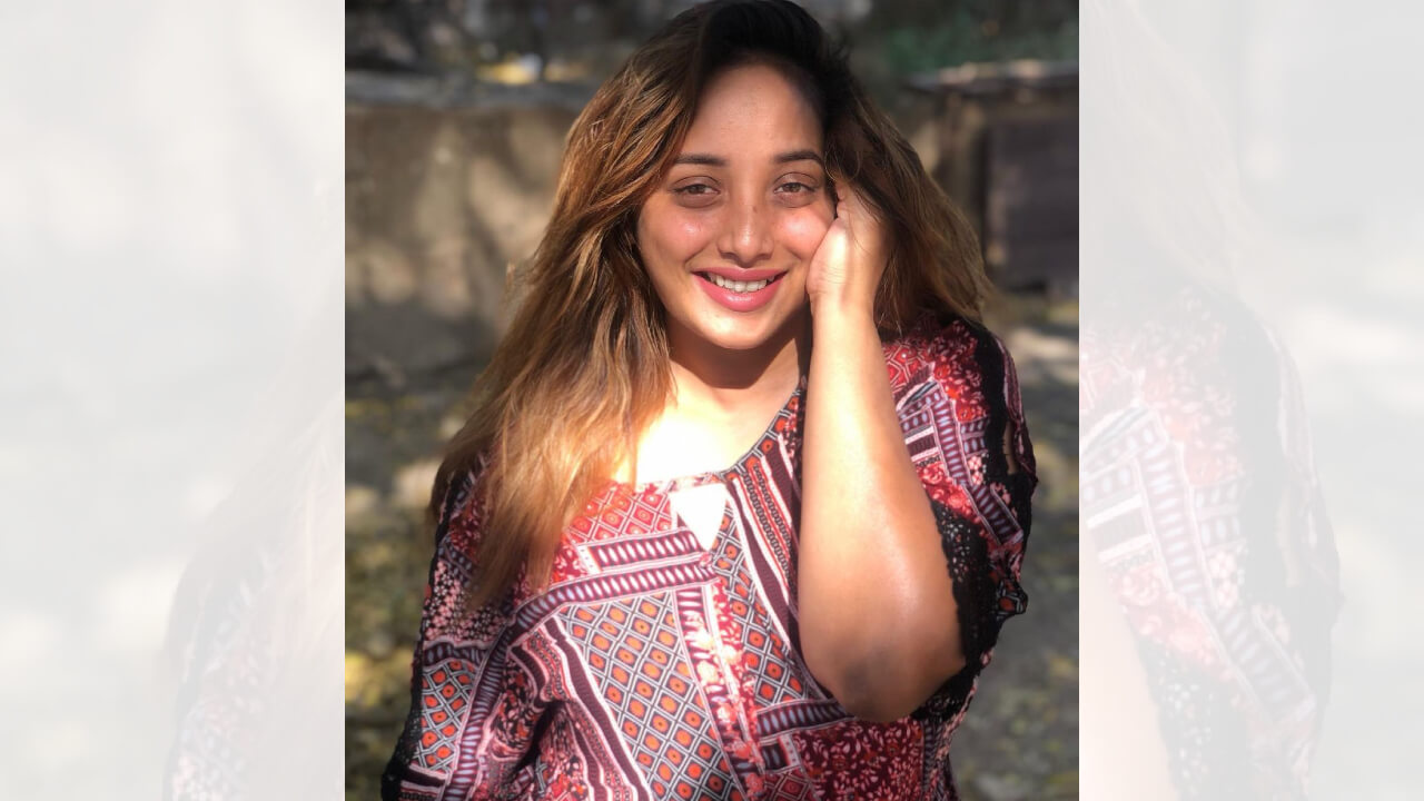 Rani Chatterjee Treats Her Fans With No-Makeup Look With Casual Outfits, See Pic 771833