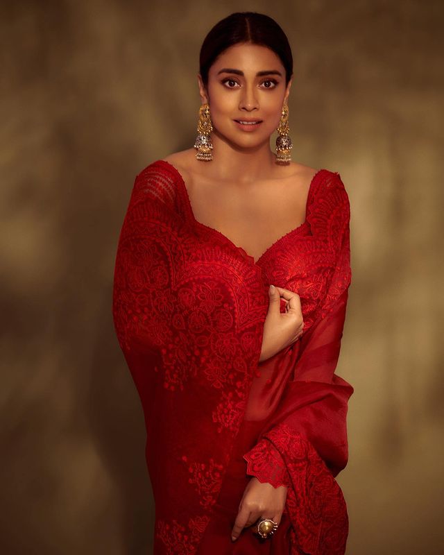 Rashmika Mandanna To Pooja Hegde; Stunning Actresses In Red Sarees 769918
