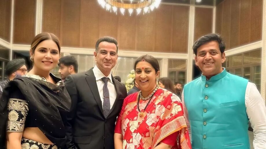 Shah Rukh Khan, Mouni Roy, and other celebrities attend the reception of Smriti Irani's daughter Shanelle, See Pics 773796