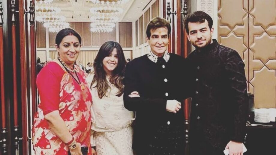 Shah Rukh Khan, Mouni Roy, and other celebrities attend the reception of Smriti Irani's daughter Shanelle, See Pics 773799