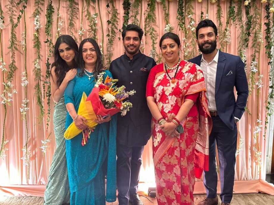 Shah Rukh Khan, Mouni Roy, and other celebrities attend the reception of Smriti Irani's daughter Shanelle, See Pics 773802