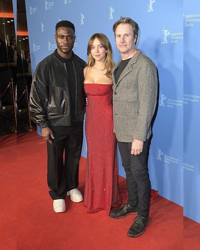 Sydney Sweeney spices it up in red shimmer gown Berlinale Film Festival in Germany 774590